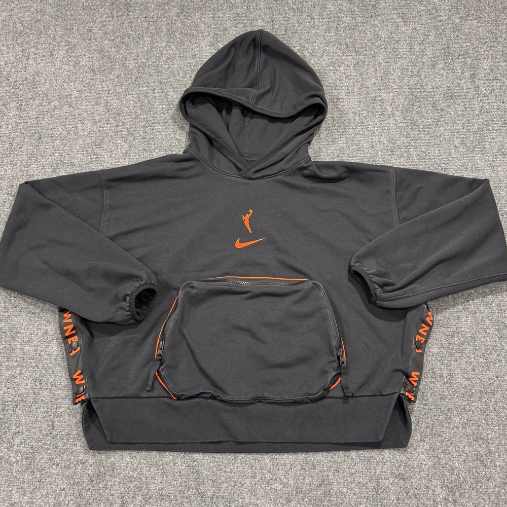 Nike WNBA Hoodie Women's Medium Black Pullover Side Snap Brittany Griner